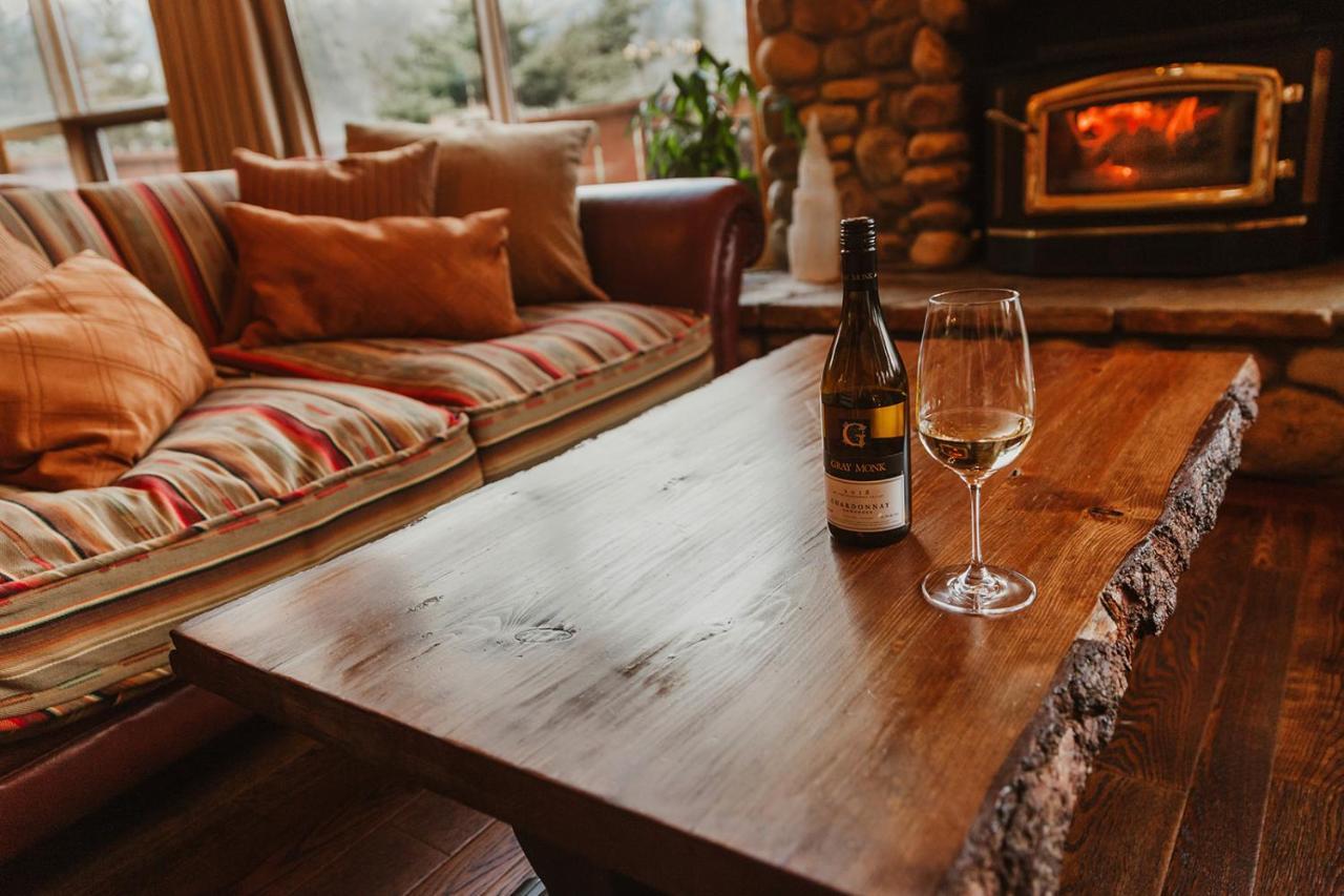Ambleside Lodge Bed & Breakfast Canmore Extérieur photo